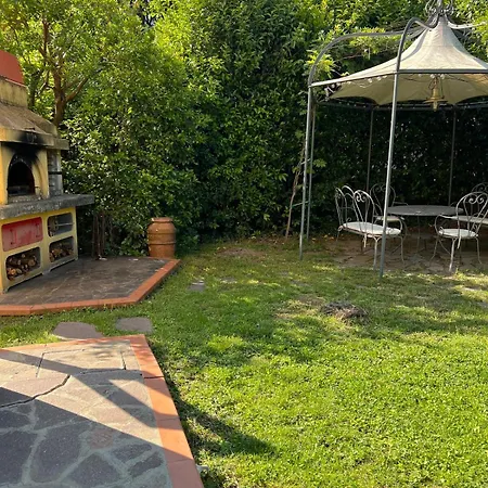 Casa Oasi Nel Nyaraló *